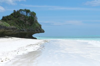 Spiaggia tropicale a Zanzibar