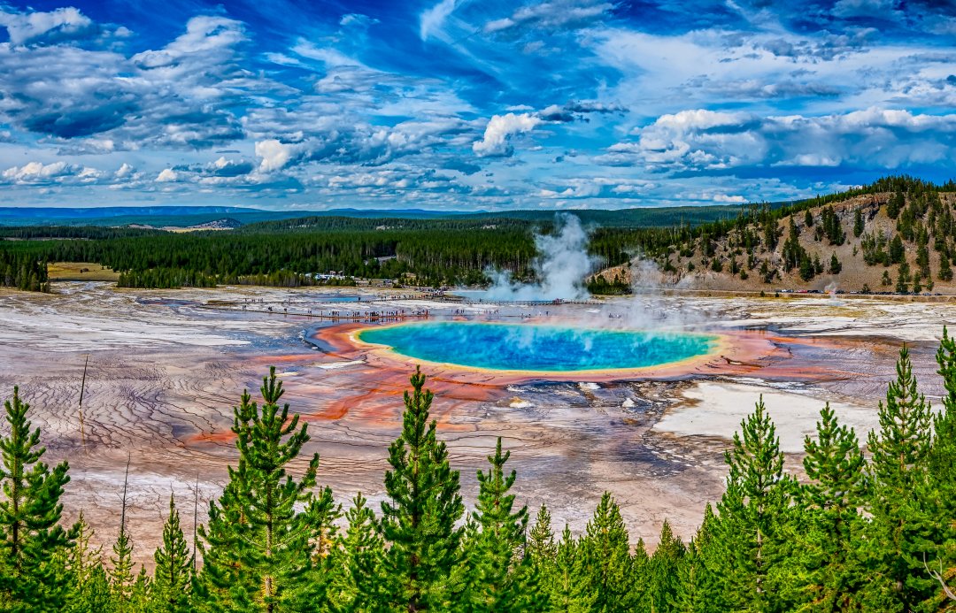 Vista panoramica del Parco Nazionale di Yellowstone