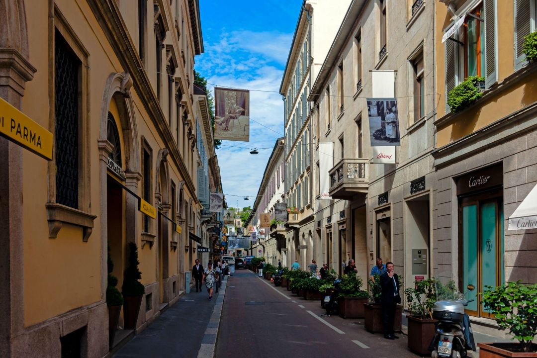 Vie di Milano