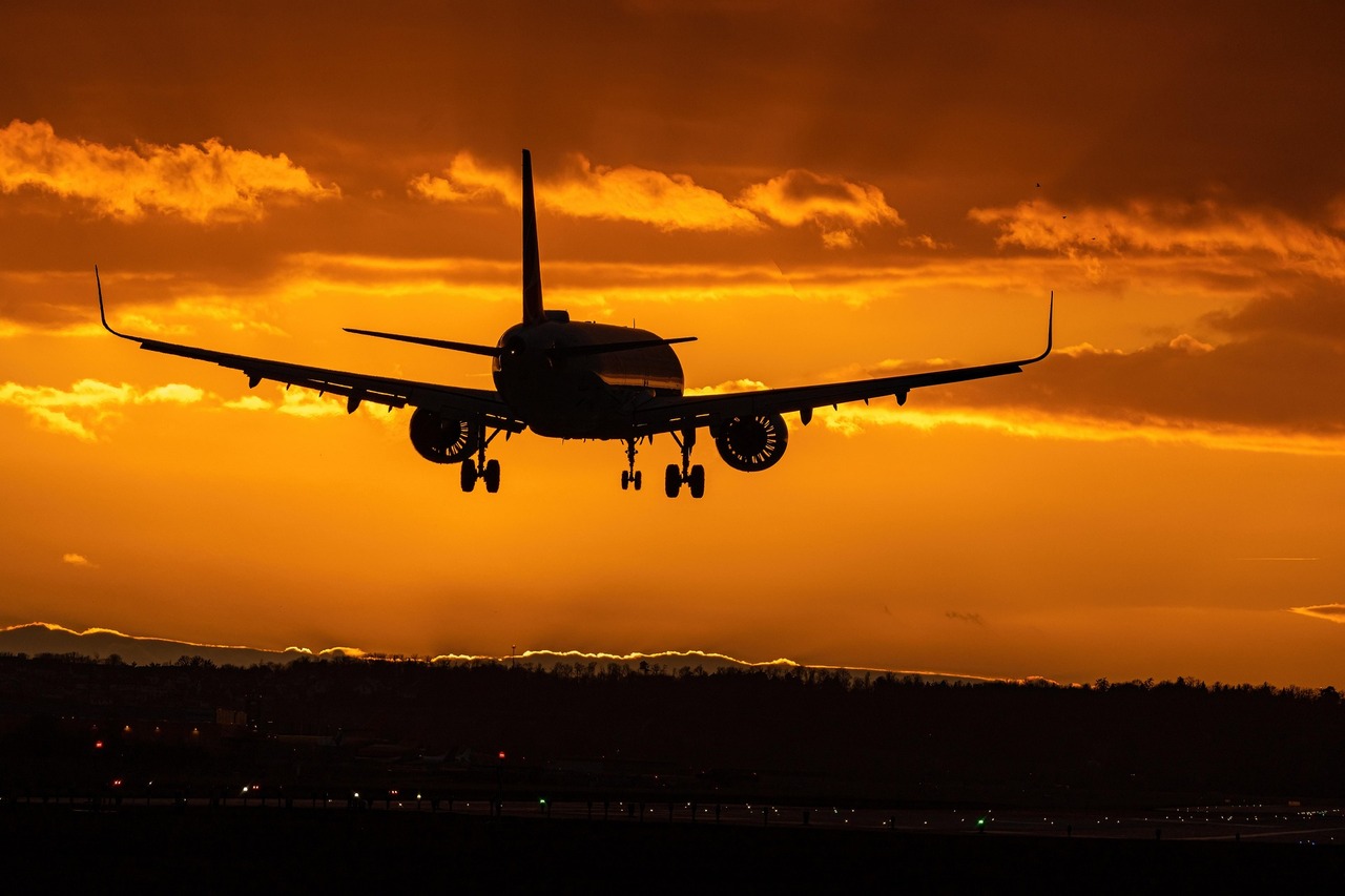 Aereo in atterraggio